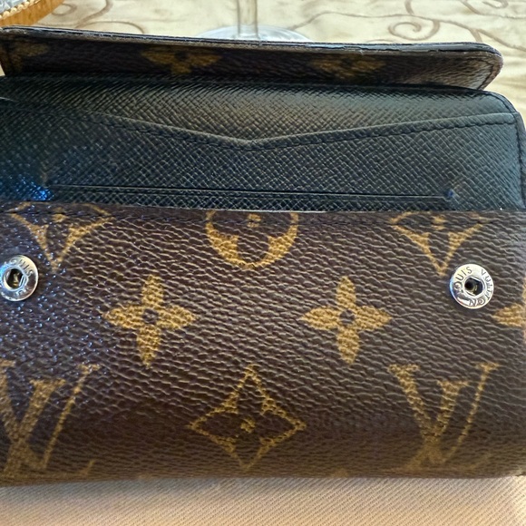 🔥AUTHENTIC LOUIS VUITTON BROWN TRI-FOLD CANVAS COMPACT WALLET W/SILVER CHAIN - Picture 15 of 16